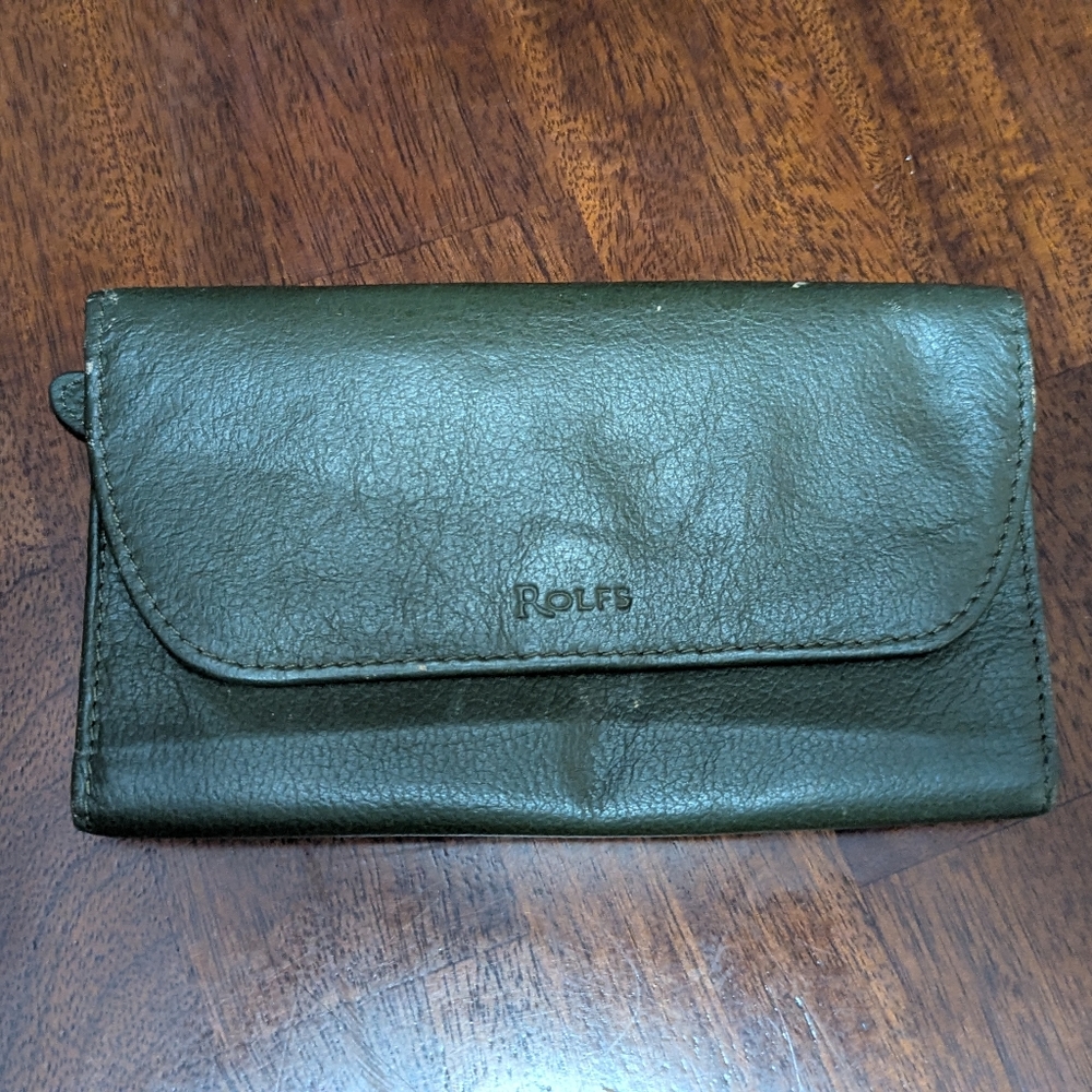 Rolfs green leather wallet